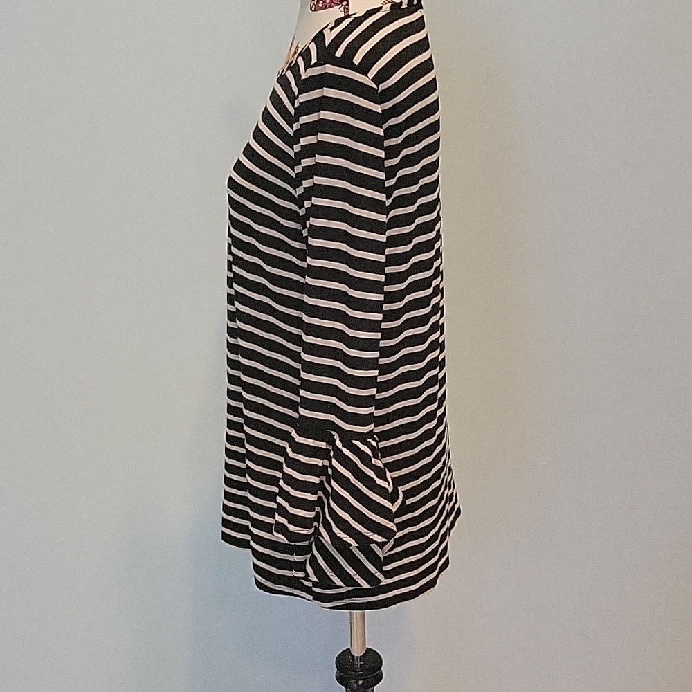 FAITH And Joy Black Tan Striped Top With Scoop Neck And Double Bell Sleeves XL - Picture 2 of 7